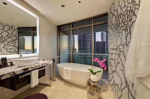 Penthouse Suite