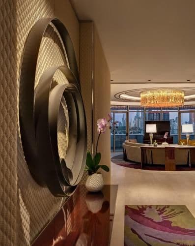 Penthouse Suite