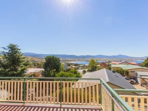 Kestrels Rest 1/116 Gippsland Street4