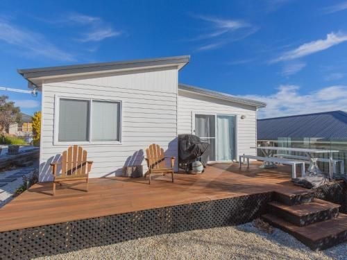 St Helena's 5 Twynam Street, Jindabyne NSW 26273
