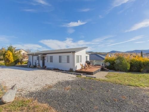 St Helena's 5 Twynam Street, Jindabyne NSW 26271