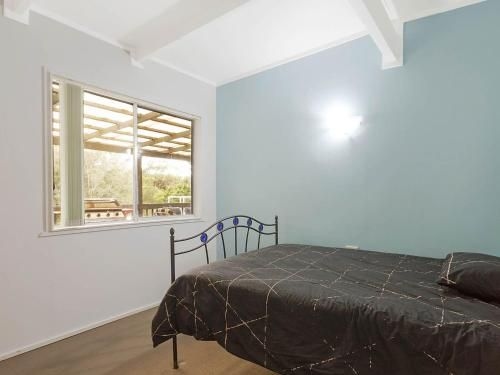 Pet-friendly Beach House @ Kianga4