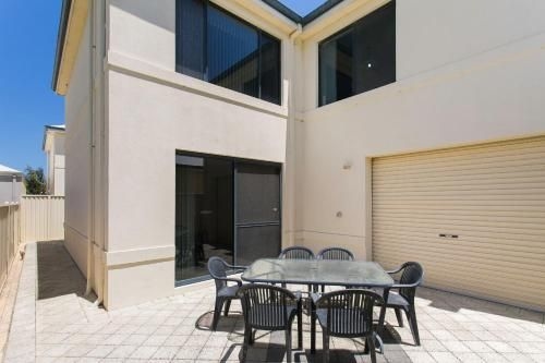 Seahaven by Rockingham Apartments4