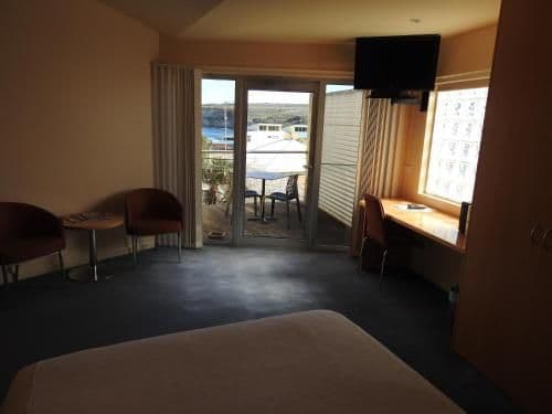 King Room with Spa Bath