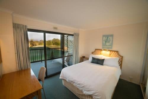 One Bedroom Apartment