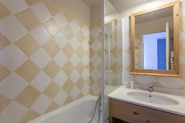 APARTMENT CAPACITY 4