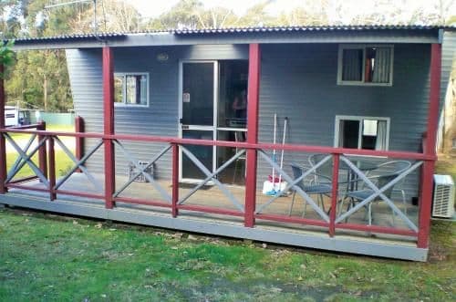 Cabin with Shared Bathroom