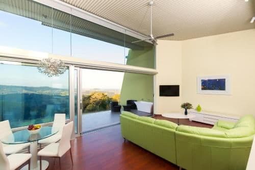 Deluxe King Suite