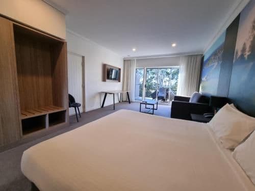 Superior King Room with Balcony