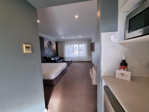 Standard King Room