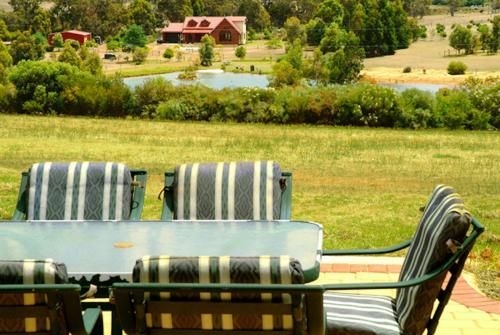 Rural Hideaway - Yallingup1