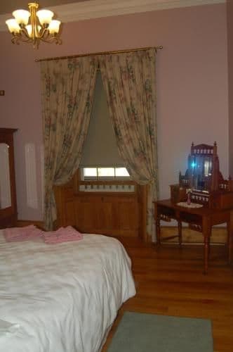 Deluxe Queen Suite with Outdoor Spa