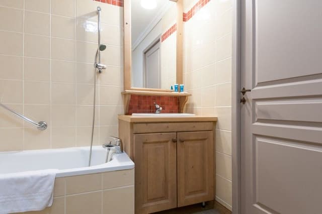 APARTMENT CAPACITY 5
