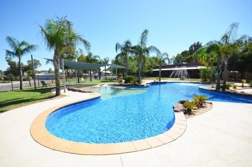 Merool Holiday Park3