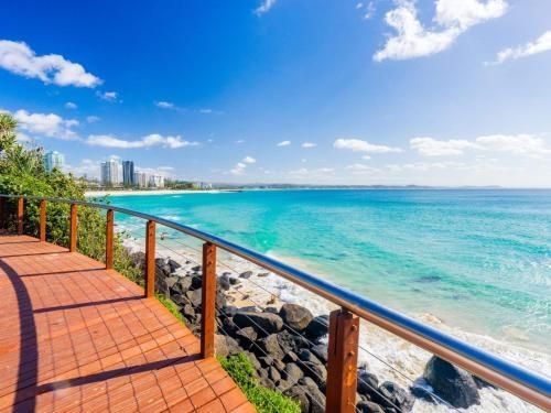 Hideaway In Coolangatta 1 Bedroom Retreat In A Quiet Leafy Setting1