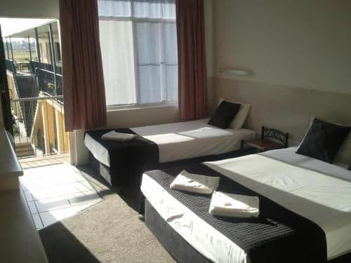 Standard Queen Room