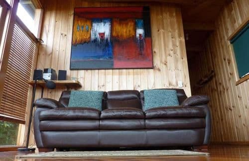 Two-Bedroom Cottage - Blue Wren