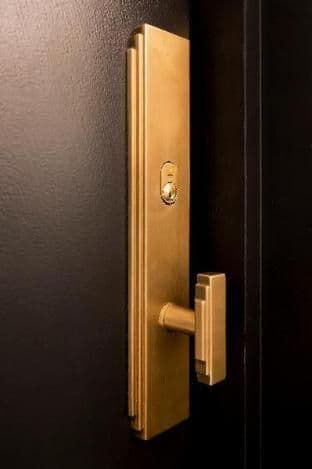 Room #382265924