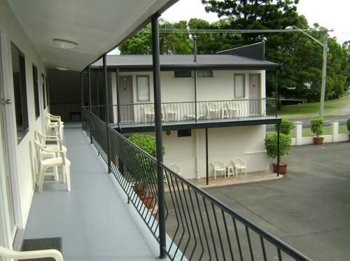 ริเวอร์ พาร์ค มอเตอร์ อินน์ (River Park Motor Inn)4