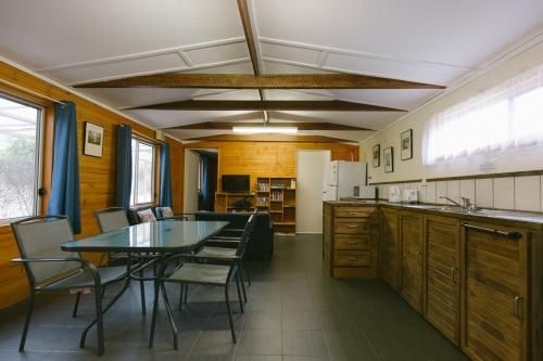 Wonboyn Cabins0