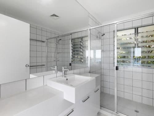 Three-Bedroom Apartment with Ocean View