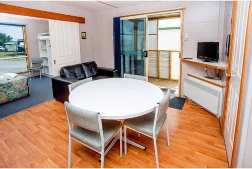 Standard Cottage - Sleeps 6