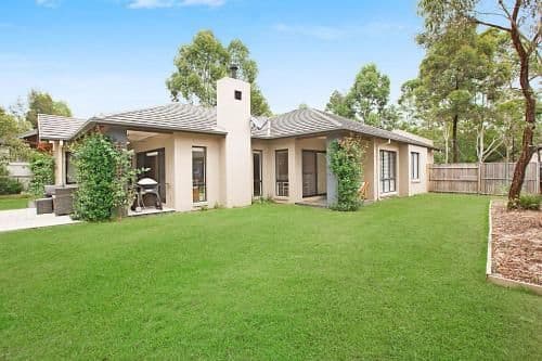 Four-Bedroom Holiday Home
