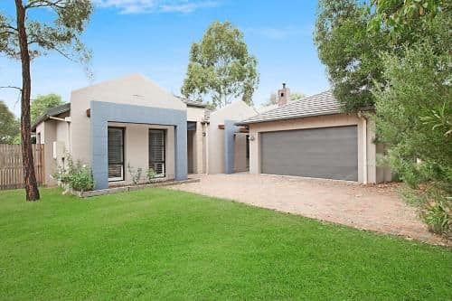 Four-Bedroom Holiday Home