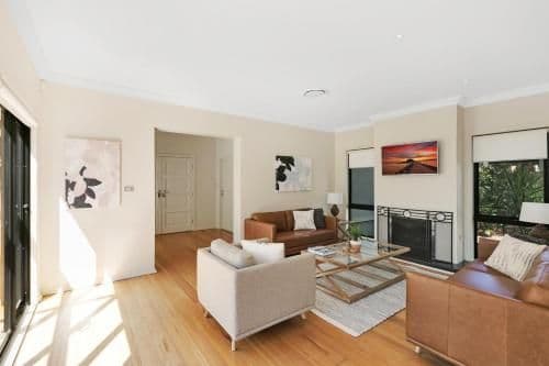 Four-Bedroom Holiday Home