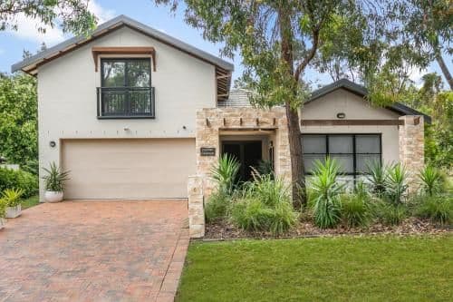 Four-Bedroom Holiday Home