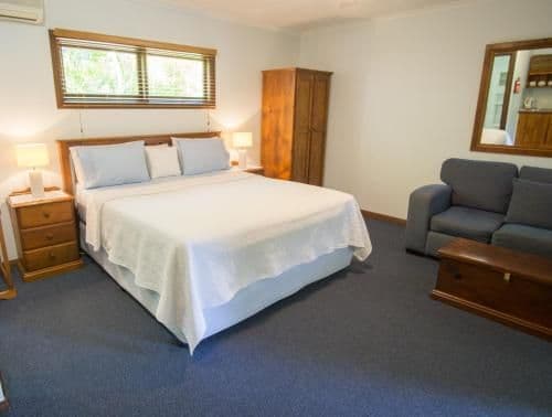 Deluxe Double Room with Garden View
