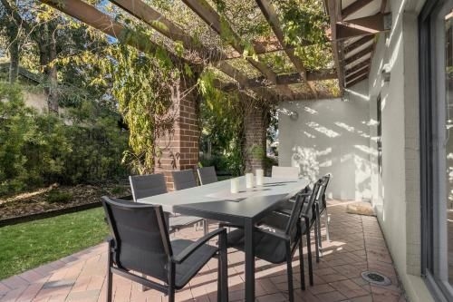Amaroo Lodge1