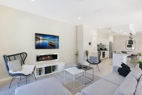 Four-Bedroom Holiday Home