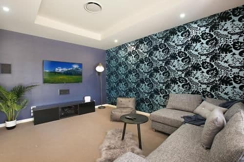Four-Bedroom Holiday Home