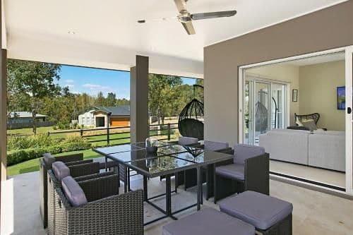 Four-Bedroom Holiday Home