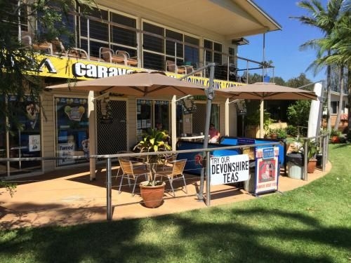 Riviera Caravan Park2