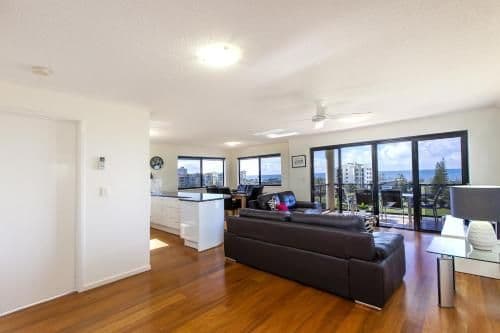 Three-Bedroom Apartment with Private Terrace - Top Floor