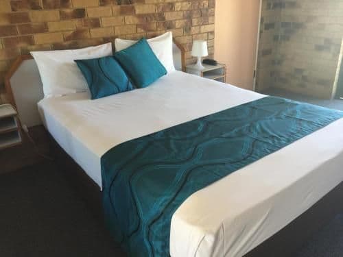 Twin Room with Kitchenette