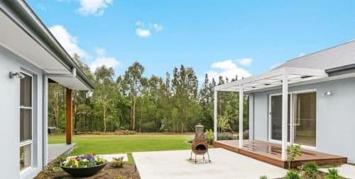Four-Bedroom Holiday Home