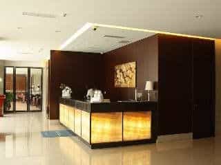 Starway Regan International Hotel