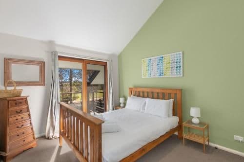 Four-Bedroom Holiday Home