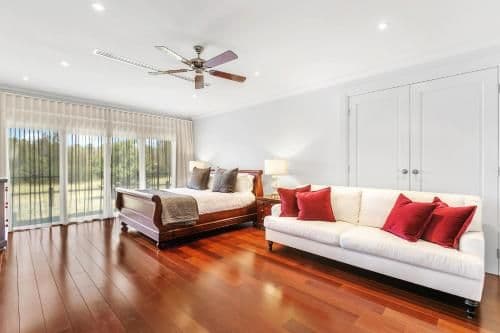 Four-Bedroom Holiday Home