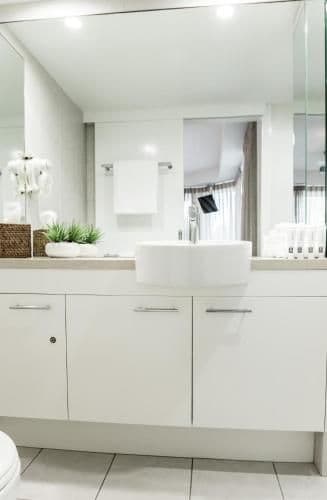 Two-Bedroom Apartment - Water Front