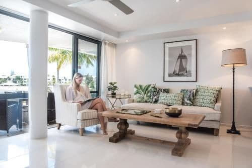 Deluxe Three-Bedroom Townhouse - Waterfront