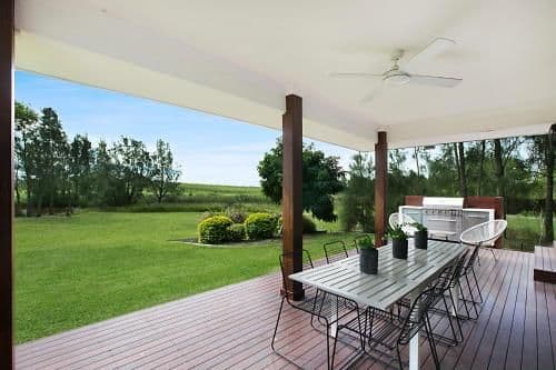 Four-Bedroom Holiday Home
