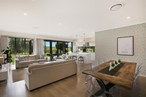 Four-Bedroom Holiday Home