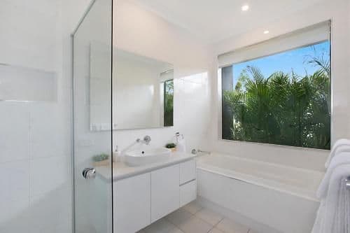 Four-Bedroom Holiday Home
