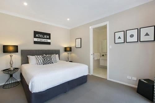 Four-Bedroom Holiday Home