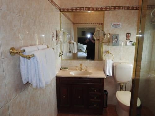 Manor King Room