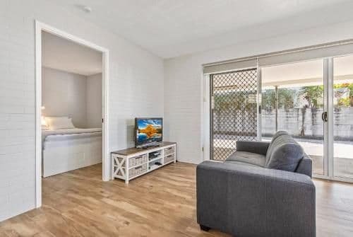2 Bedroom Beachside Apartment
